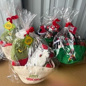 Dog Gift Sets Grinch